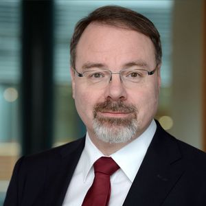 Porträt von Direktor Dietmar Harhoff