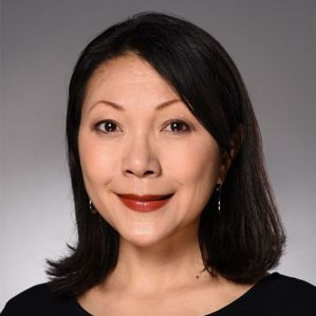 Dr. Daria Kim