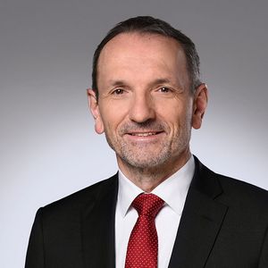 Josef Drexl, Geschäftsführender Direktor am Max-Planck-Institut für Innovation und Wettbewerb, ist Mitglieder der Data Governance Working Group der Global Partnership on Artificial Intelligence (GPAI) 